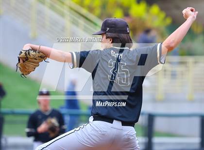 Thumbnail 1 in Oaks Christian vs Calabasas photogallery.