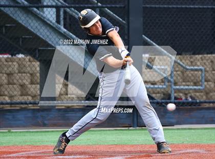 Thumbnail 3 in Oaks Christian vs Calabasas photogallery.