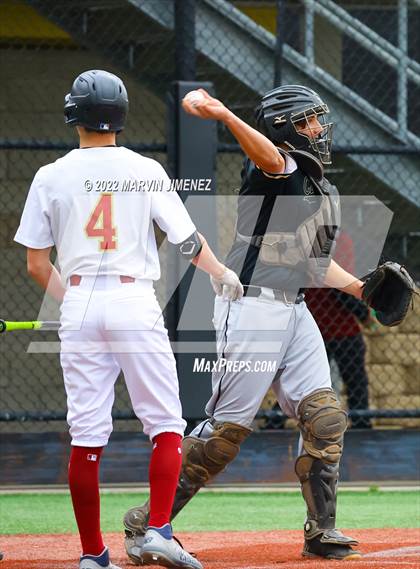 Thumbnail 3 in Oaks Christian vs Calabasas photogallery.