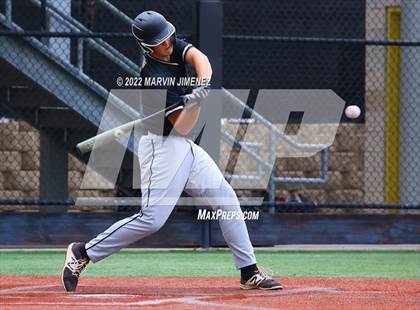 Thumbnail 1 in Oaks Christian vs Calabasas photogallery.