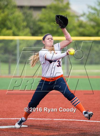 Thumbnail 2 in East @ Olathe East photogallery.