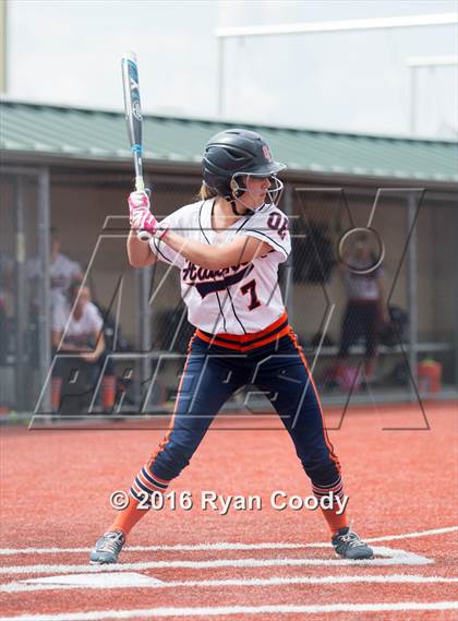 Thumbnail 2 in East @ Olathe East photogallery.
