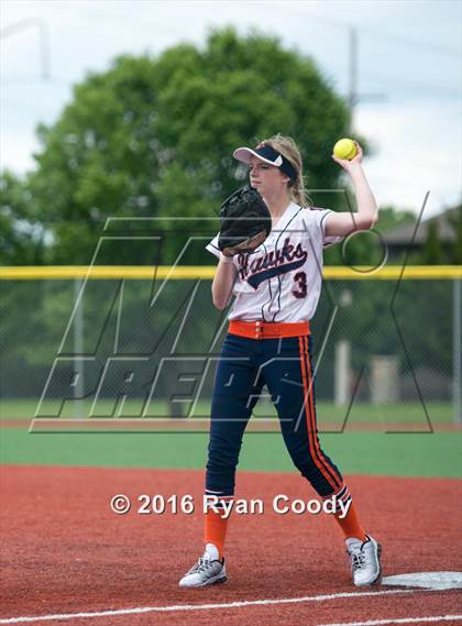 Thumbnail 1 in East @ Olathe East photogallery.