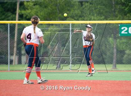 Thumbnail 2 in East @ Olathe East photogallery.
