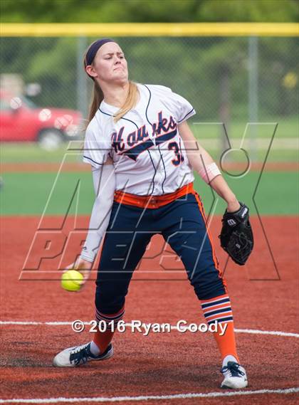 Thumbnail 3 in East @ Olathe East photogallery.