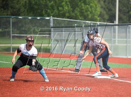 Thumbnail 2 in East @ Olathe East photogallery.