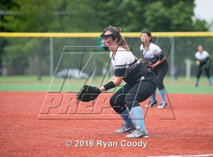 Thumbnail 2 in East @ Olathe East photogallery.