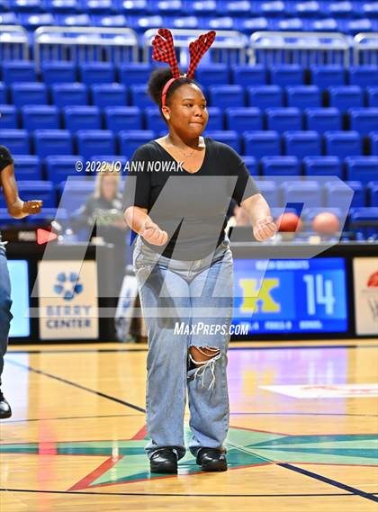 Thumbnail 1 in Klein vs Harker Heights (Houston Methodist Cy-Hoops Invitational) photogallery.