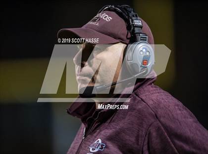 Thumbnail 1 in Okemos vs. East Lansing photogallery.