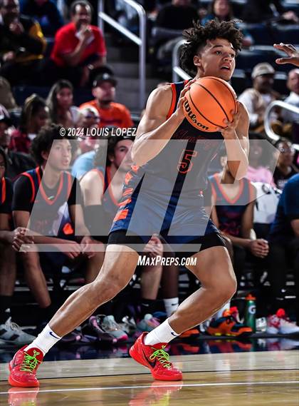 Thumbnail 1 in Roosevelt vs. Harvard-Westlake (CIF SS Open DIV Championship) photogallery.
