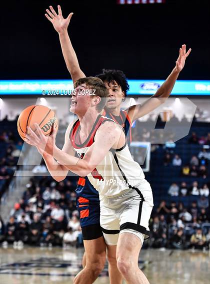 Thumbnail 2 in Roosevelt vs. Harvard-Westlake (CIF SS Open DIV Championship) photogallery.