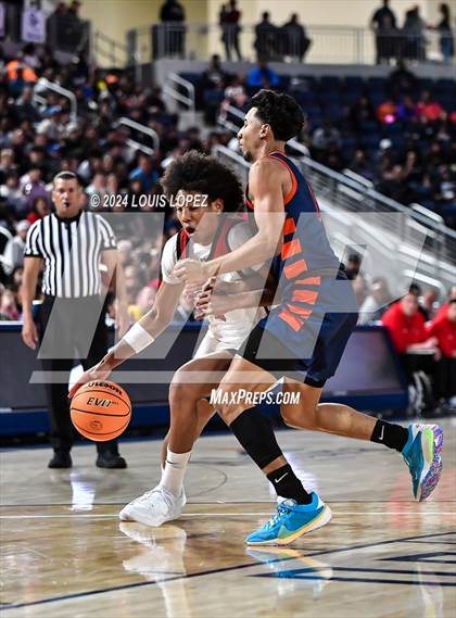 Thumbnail 2 in Roosevelt vs. Harvard-Westlake (CIF SS Open DIV Championship) photogallery.