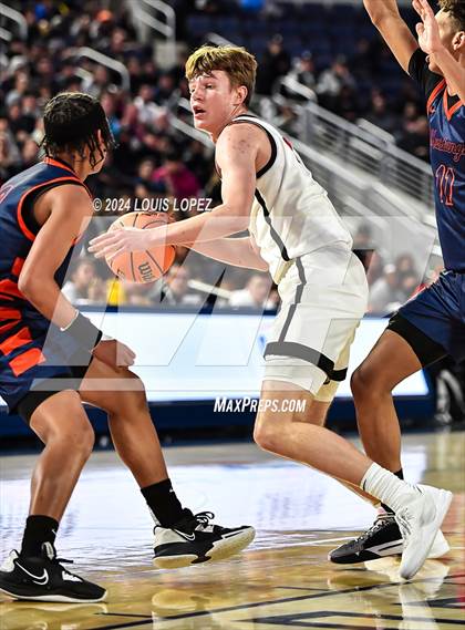 Thumbnail 3 in Roosevelt vs. Harvard-Westlake (CIF SS Open DIV Championship) photogallery.