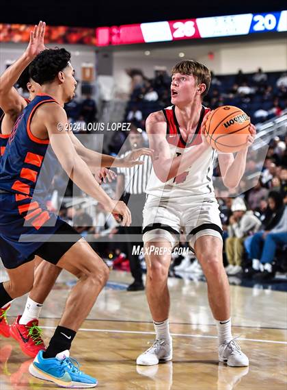 Thumbnail 3 in Roosevelt vs. Harvard-Westlake (CIF SS Open DIV Championship) photogallery.