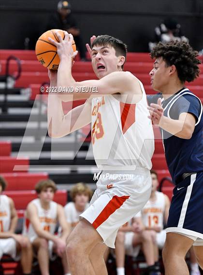 Thumbnail 1 in Loyola vs. Cathedral Catholic (Fr. Barry Christmas Classic) photogallery.