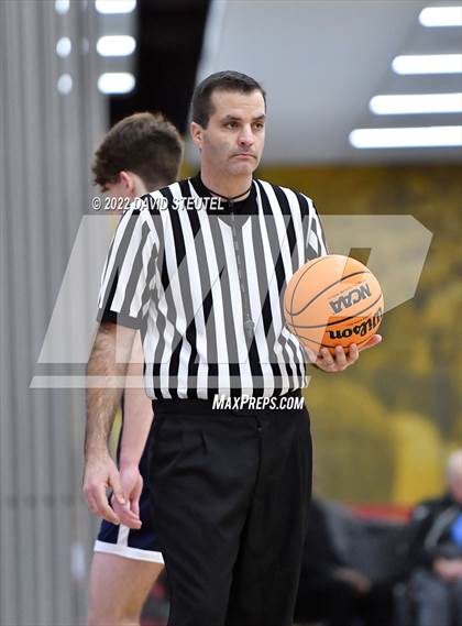 Thumbnail 2 in Loyola vs. Cathedral Catholic (Fr. Barry Christmas Classic) photogallery.