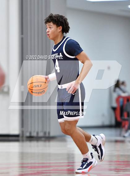 Thumbnail 3 in Loyola vs. Cathedral Catholic (Fr. Barry Christmas Classic) photogallery.