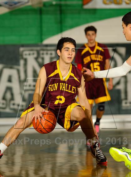 Thumbnail 1 in Sun Valley vs. Canyon (Canyon Classic) photogallery.