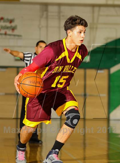 Thumbnail 2 in Sun Valley vs. Canyon (Canyon Classic) photogallery.