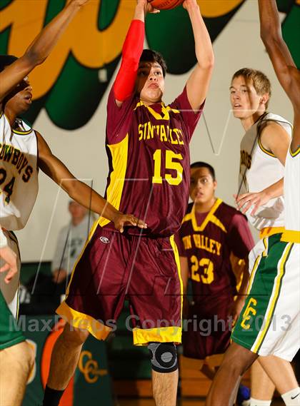 Thumbnail 3 in Sun Valley vs. Canyon (Canyon Classic) photogallery.