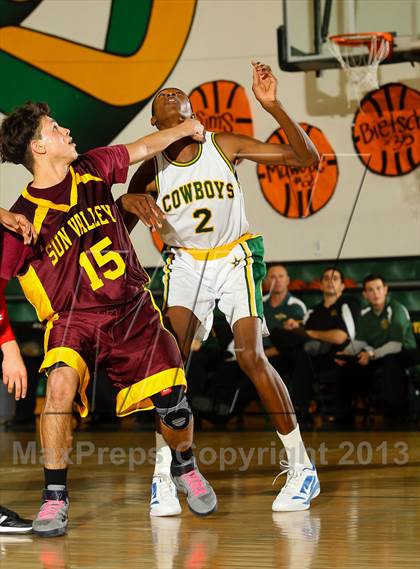 Thumbnail 1 in Sun Valley vs. Canyon (Canyon Classic) photogallery.