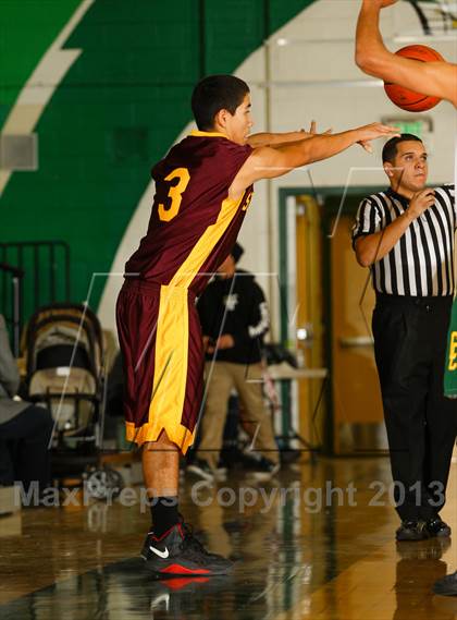 Thumbnail 1 in Sun Valley vs. Canyon (Canyon Classic) photogallery.