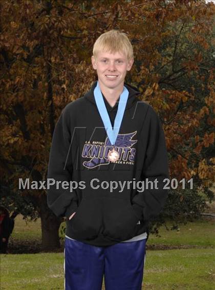 Thumbnail 2 in CIF State Cross Country Championships (Individual Medalist) photogallery.