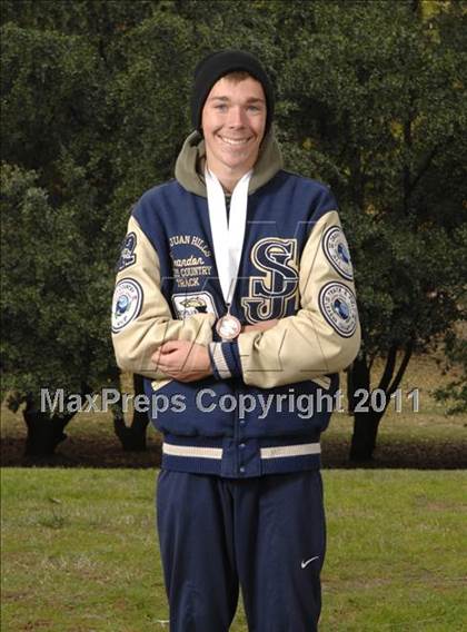 Thumbnail 2 in CIF State Cross Country Championships (Individual Medalist) photogallery.