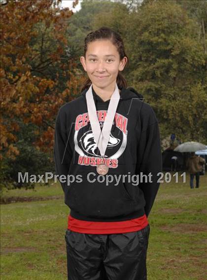 Thumbnail 2 in CIF State Cross Country Championships (Individual Medalist) photogallery.