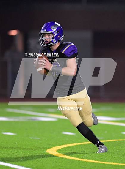 Thumbnail 1 in Curtis @ Puyallup photogallery.