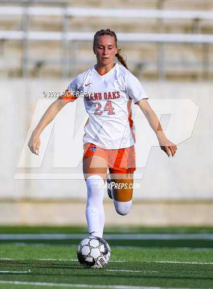 Thumbnail 3 in Grand Oaks vs Westfield (UIL6A Region 2 Bi-District playoff) photogallery.
