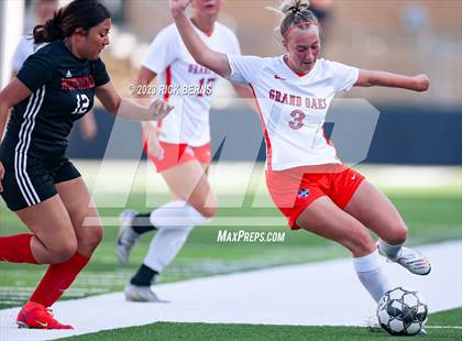 Thumbnail 2 in Grand Oaks vs Westfield (UIL6A Region 2 Bi-District playoff) photogallery.