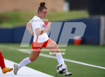 Thumbnail 3 in Grand Oaks vs Westfield (UIL6A Region 2 Bi-District playoff) photogallery.