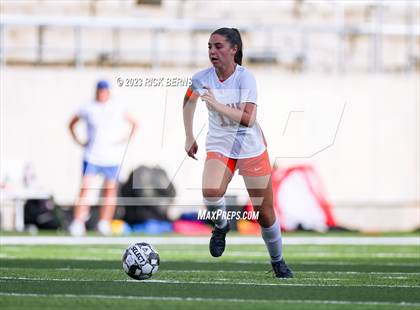 Thumbnail 2 in Grand Oaks vs Westfield (UIL6A Region 2 Bi-District playoff) photogallery.