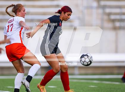 Thumbnail 3 in Grand Oaks vs Westfield (UIL6A Region 2 Bi-District playoff) photogallery.