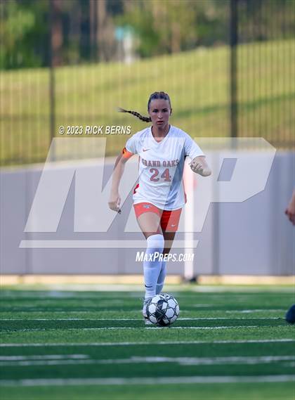 Thumbnail 3 in Grand Oaks vs Westfield (UIL6A Region 2 Bi-District playoff) photogallery.