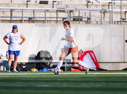 Thumbnail 2 in Grand Oaks vs Westfield (UIL6A Region 2 Bi-District playoff) photogallery.