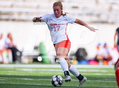 Thumbnail 3 in Grand Oaks vs Westfield (UIL6A Region 2 Bi-District playoff) photogallery.