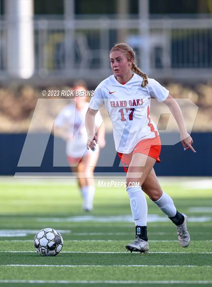 Thumbnail 2 in Grand Oaks vs Westfield (UIL6A Region 2 Bi-District playoff) photogallery.
