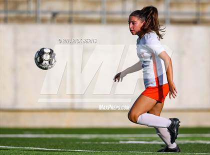 Thumbnail 1 in Grand Oaks vs Westfield (UIL6A Region 2 Bi-District playoff) photogallery.
