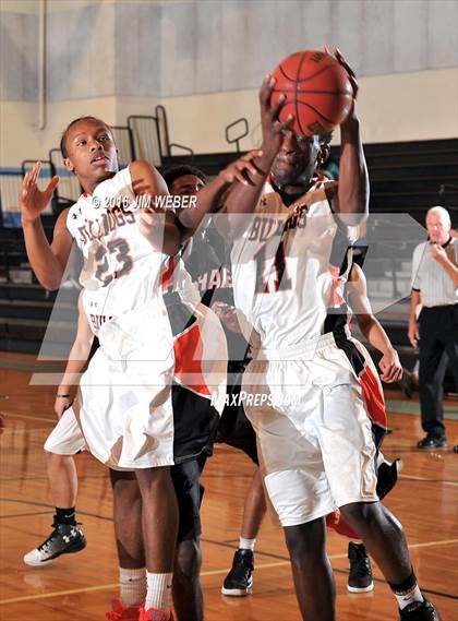 Thumbnail 2 in Shaker Heights vs Zephyrhills (Nature Coast Holiday Tournament) photogallery.