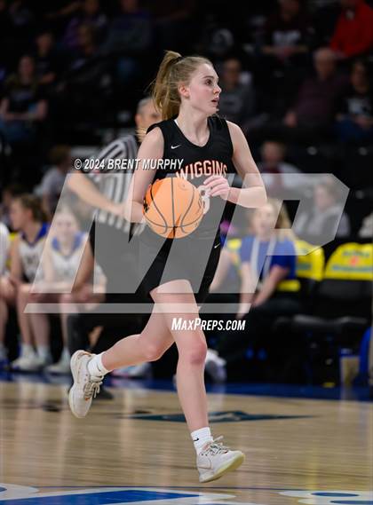 Thumbnail 1 in Wiggins vs. Simla (CHSAA 2A Third Place) photogallery.