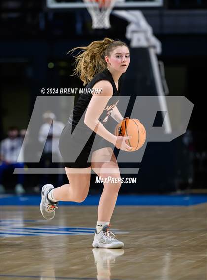 Thumbnail 2 in Wiggins vs. Simla (CHSAA 2A Third Place) photogallery.