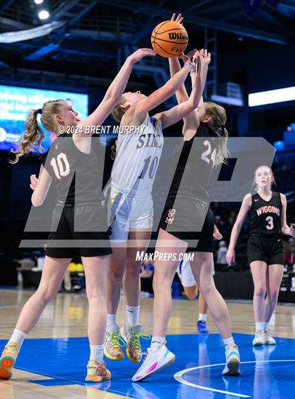 Thumbnail 3 in Wiggins vs. Simla (CHSAA 2A Third Place) photogallery.