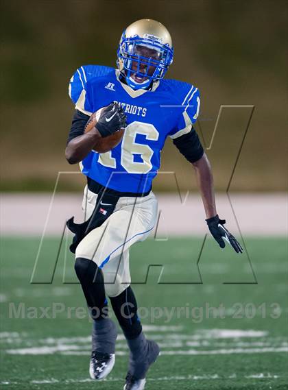 Thumbnail 2 in Lakeview Centennial vs Rowlett photogallery.