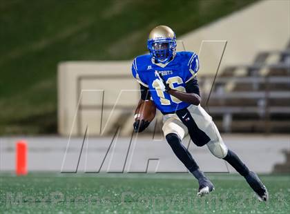 Thumbnail 3 in Lakeview Centennial vs Rowlett photogallery.