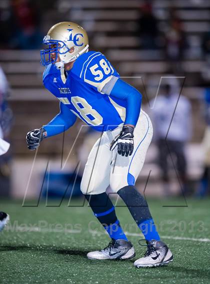 Thumbnail 3 in Lakeview Centennial vs Rowlett photogallery.
