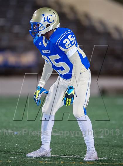 Thumbnail 2 in Lakeview Centennial vs Rowlett photogallery.