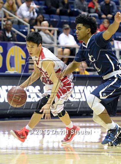 Thumbnail 2 in Sierra Canyon vs. University (CIF State D5 Final) photogallery.