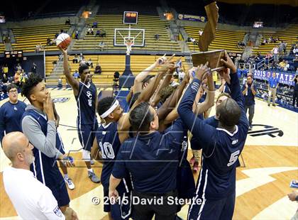 Thumbnail 2 in Sierra Canyon vs. University (CIF State D5 Final) photogallery.